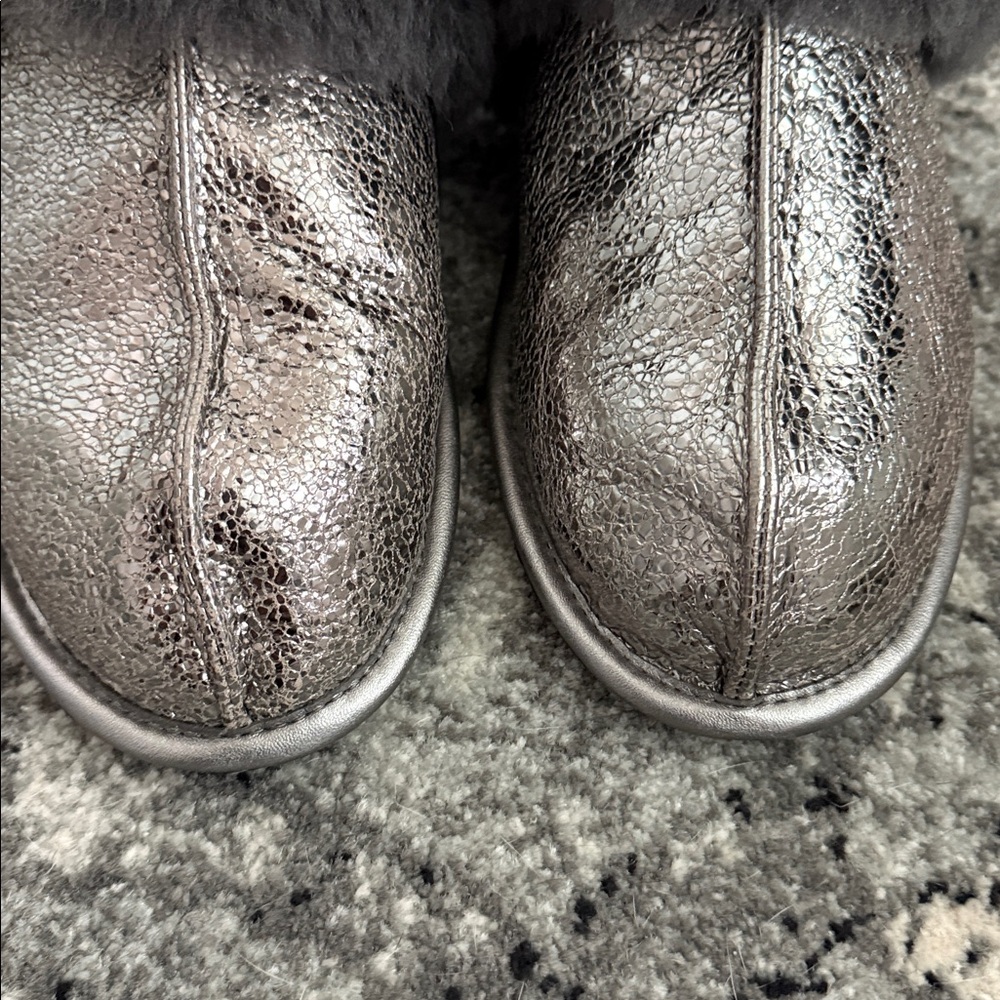 UGG Metallic Silver Slippers with Dark Gray Fur - Picture 5 of 7